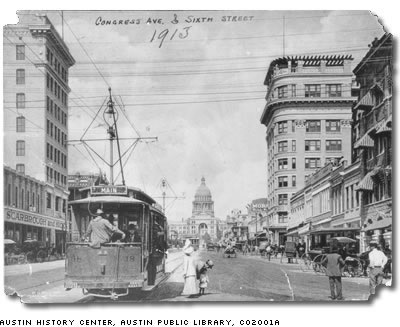 photograph of the Congress Ave. and Sixth St. corner in 1913. Austin History Center, Austin Public Library, C02001a
